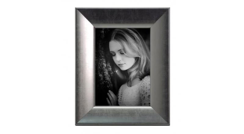 RAMKA NA ZDJĘCIA SREBRNA 13X18
